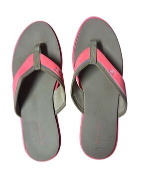 Kohl's Pink and Tan Flip Flop Sandals 9-10 women’s